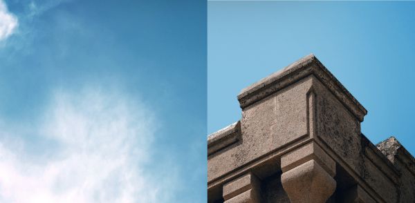 Image coupée en 2 : ciel bleu à gauche et angle du bâtiment du Château à droite